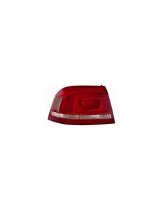 FANALE POSTERIORE S/P.DX ESTERNO VW PASSAT SW 10/10 in poi