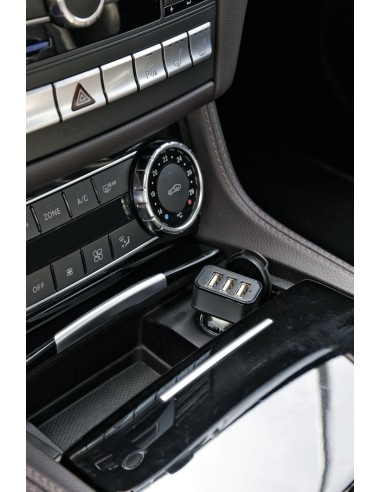 TRIPLA PRESA USB 7200MA CON RICARICA VELOCE UNIVER