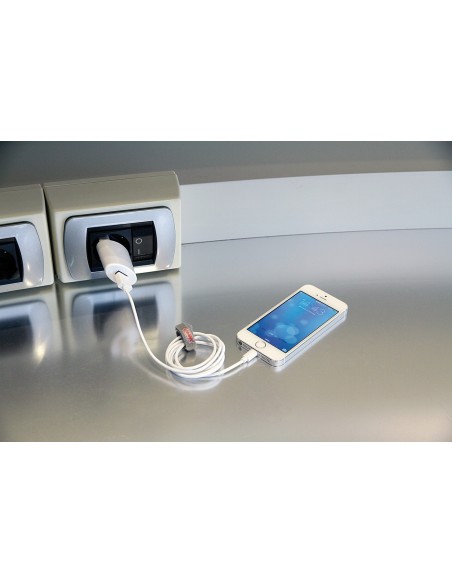 KIT RICARICA LIGHTNING PER IPOD,IPHONE,IPAD 12/24V