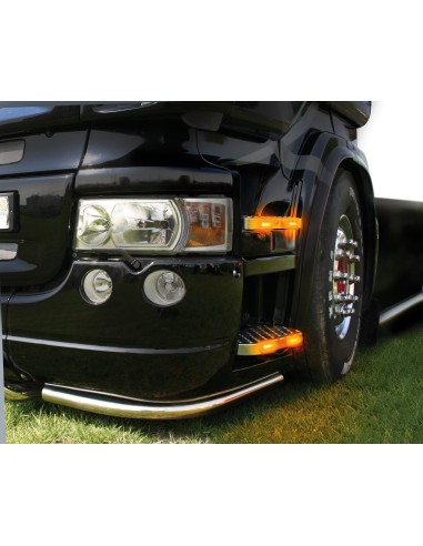 -LUCE INGOMBRO--LA3--4LED 24V AMBRA-