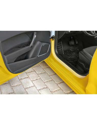 PROTEZIONE BATTITACCO ADESIVA TRASPARENTE