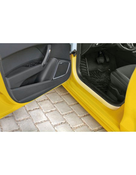 PROTEZIONE BATTITACCO ADESIVA TRASPARENTE