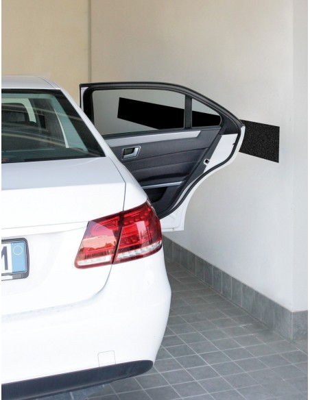PROTEZIONE SALVAPORTA DA MURO NERA