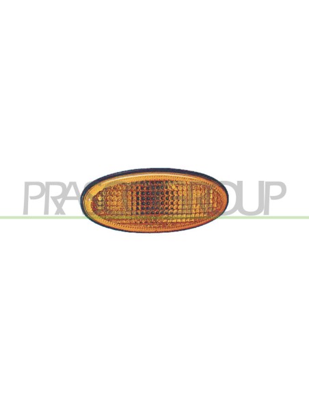FANALE LATERALE DESTRO-SINISTRO ARANCIO CON PORTALAMPADA NISSAN MICRA K11 Mod. 09-00 - 12-02