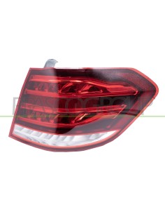 FANALE POSTERIORE DESTRO ESTERNO CON PORTALAMPADA FONDO SCURO LED MOD. STATION WAGON